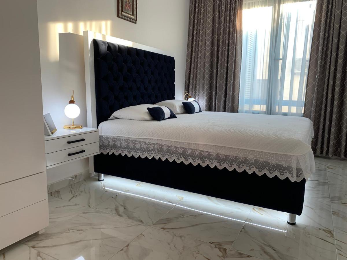 Sound Of The Sea Apartment Sveti Stefan Ngoại thất bức ảnh