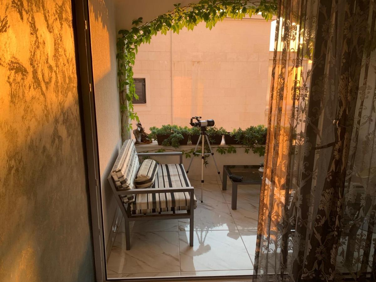 Sound Of The Sea Apartment Sveti Stefan Ngoại thất bức ảnh