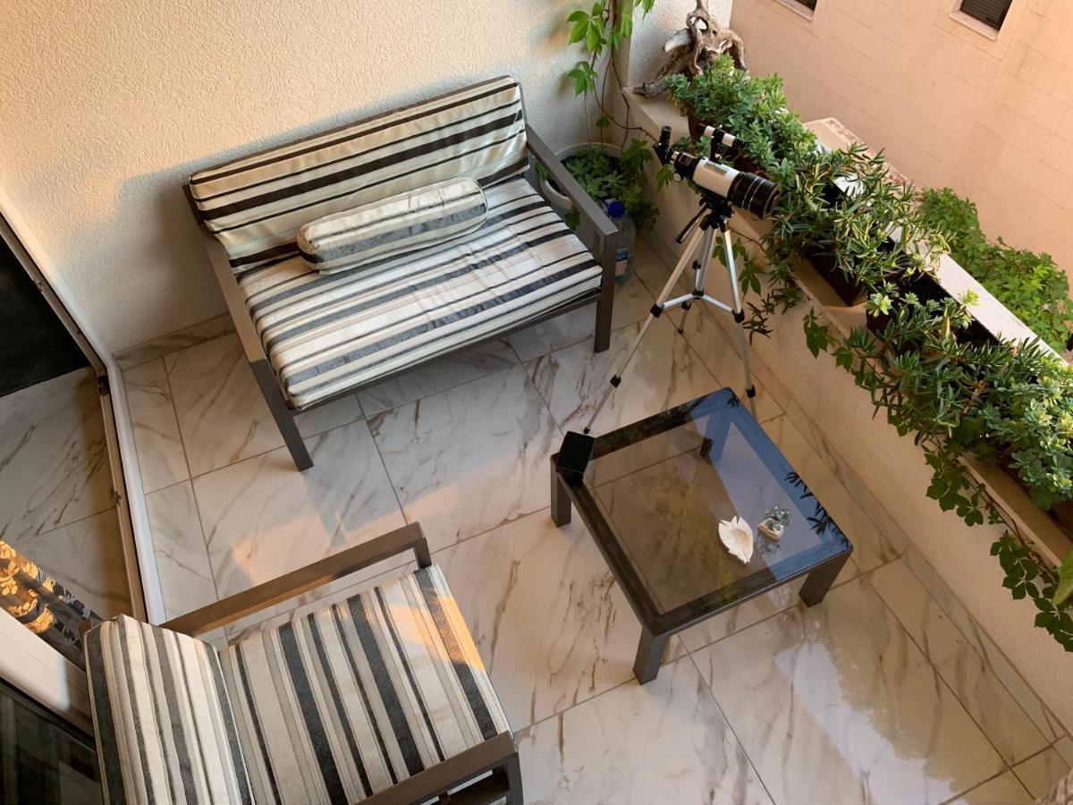 Sound Of The Sea Apartment Sveti Stefan Ngoại thất bức ảnh