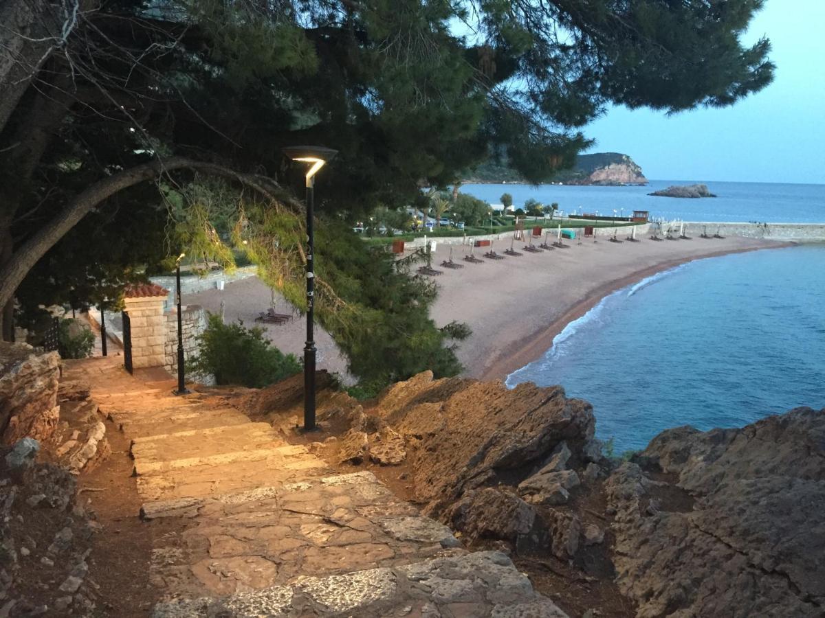 Sound Of The Sea Apartment Sveti Stefan Ngoại thất bức ảnh